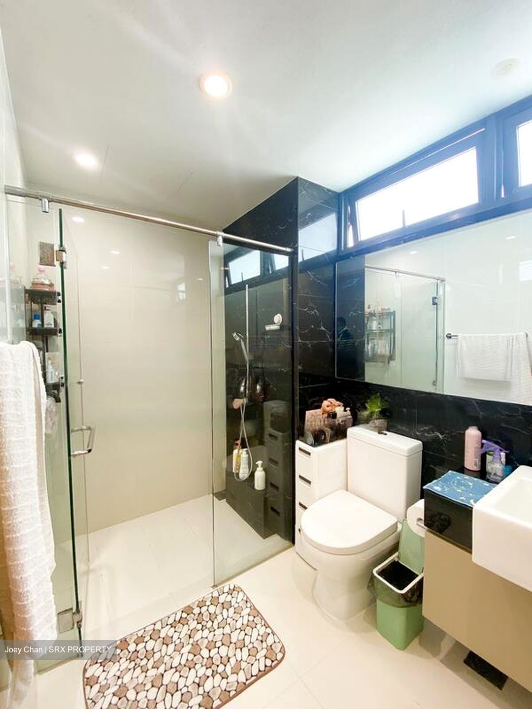 Esparina Residences (D19), Condominium #421356141